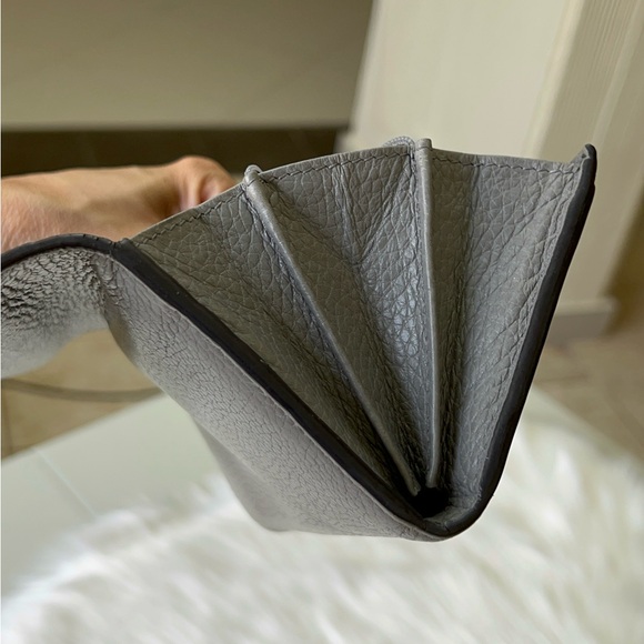 Auth Gucci Wallet - Picture 11 of 17